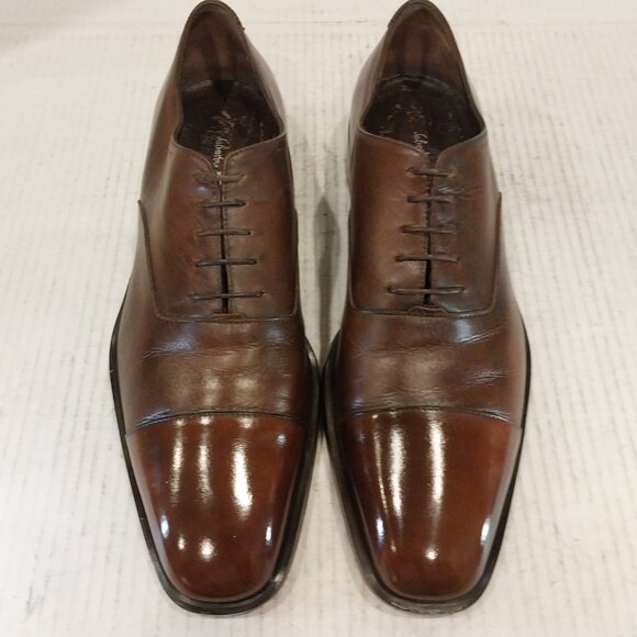 SALVATORE FERRAGAMO men's size 10 D brown Oxford. - Picture 4 of 10